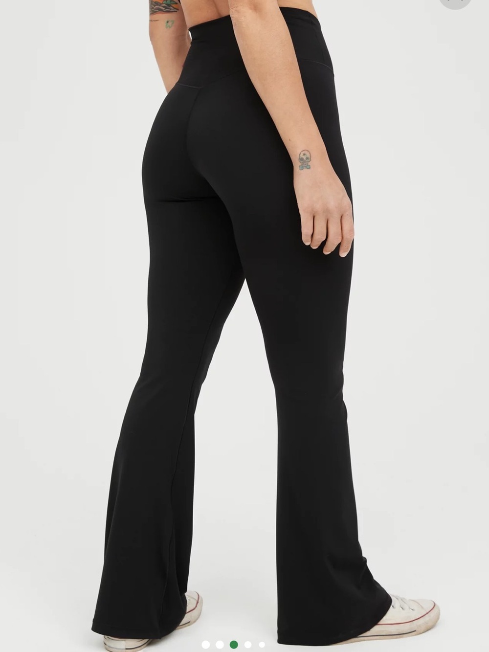 Aerie OFFLINE Real Me Black High Rise Flare Pull on Yoga Activewear Leggings M